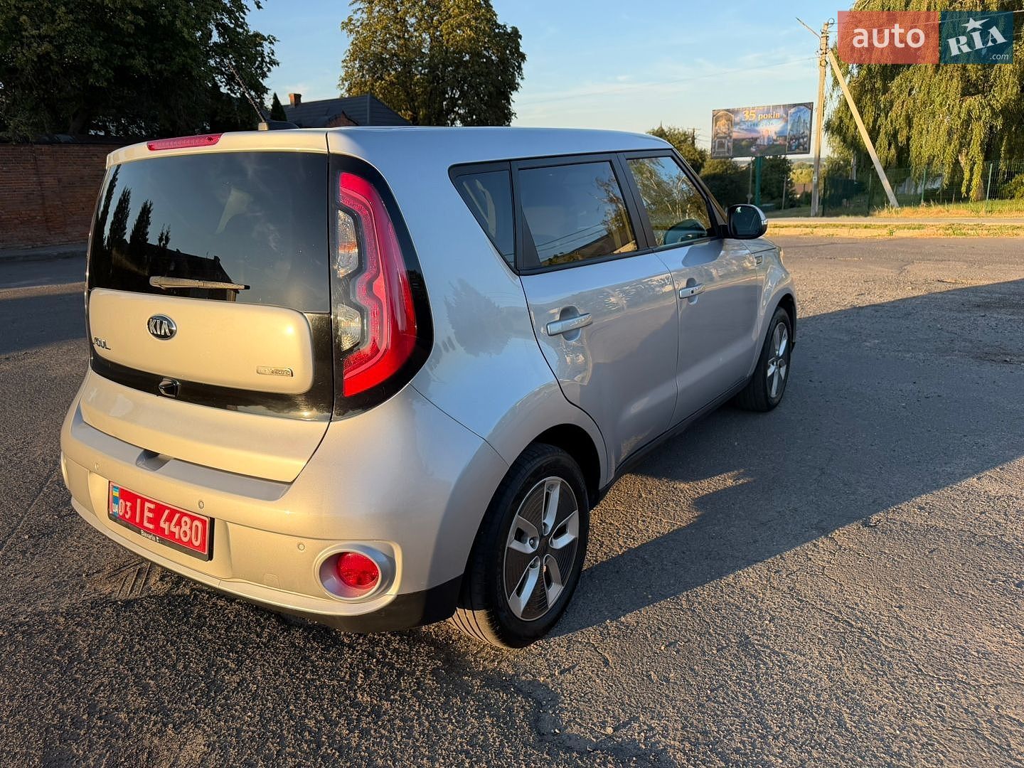 Kia Soul 2017 VIN KNAJX81EFJ7028722 фото оголошення 5 з 25