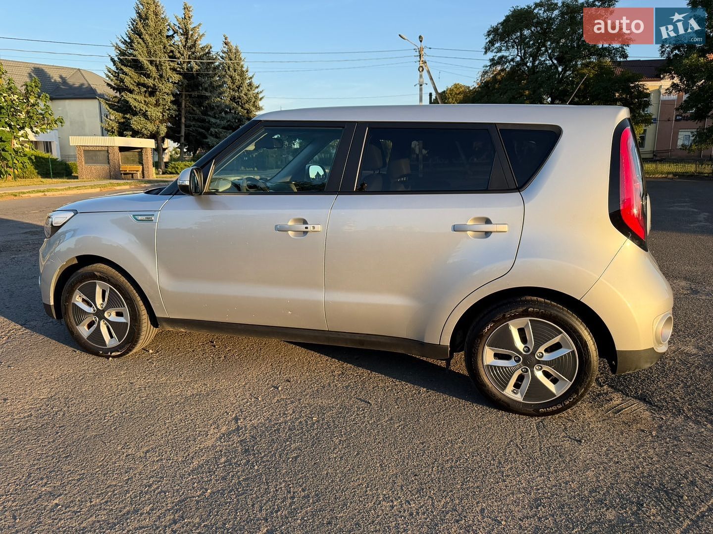 Kia Soul 2017 VIN KNAJX81EFJ7028722 фото оголошення 8 з 25
