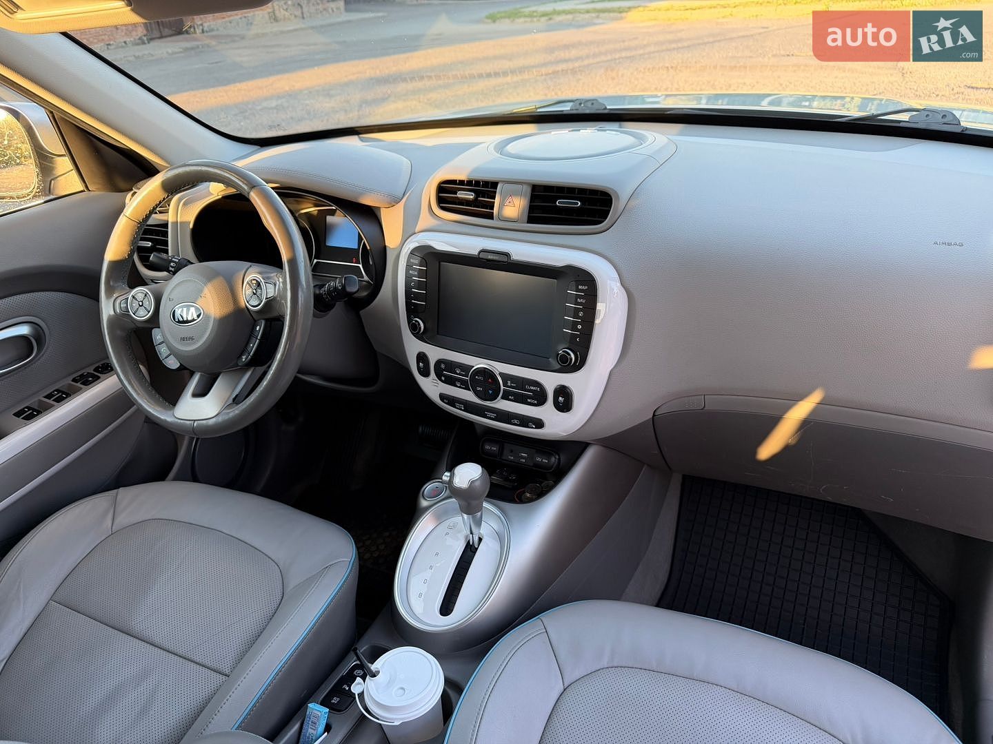 Kia Soul 2017 VIN KNAJX81EFJ7028722 фото оголошення 23 з 25