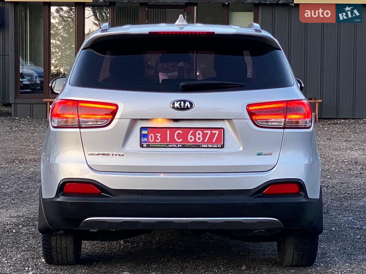 Kia Sorento 2015 VIN KNAPS81ABFA120227 фото оголошення 4 з 34