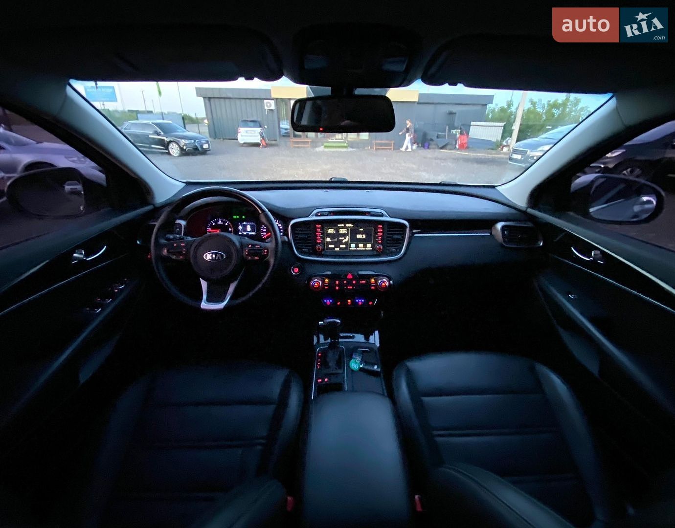 Kia Sorento 2015 VIN KNAPS81ABFA120227 фото оголошення 9 з 34