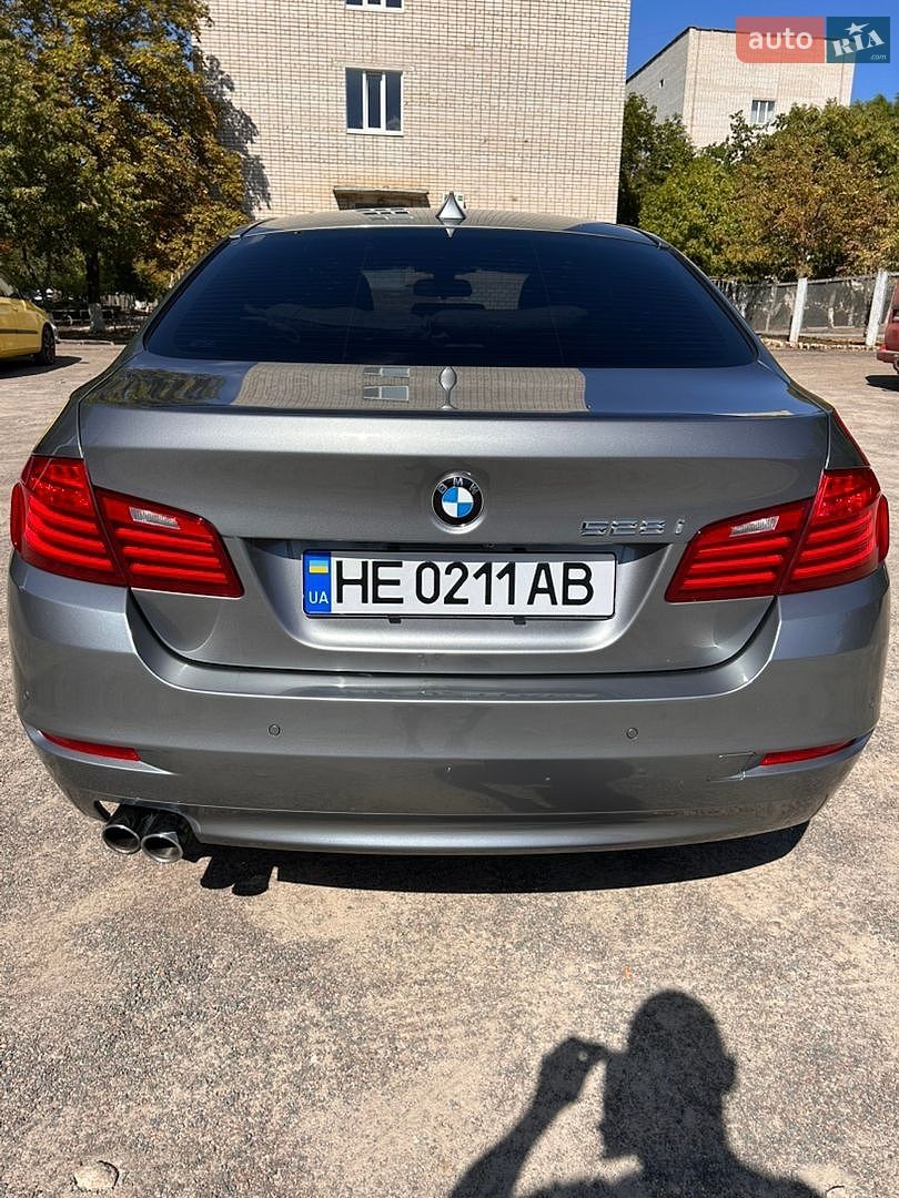 BMW 5 Series 2013 VIN WBA5A5C53ED503400 фото оголошення 10 з 12