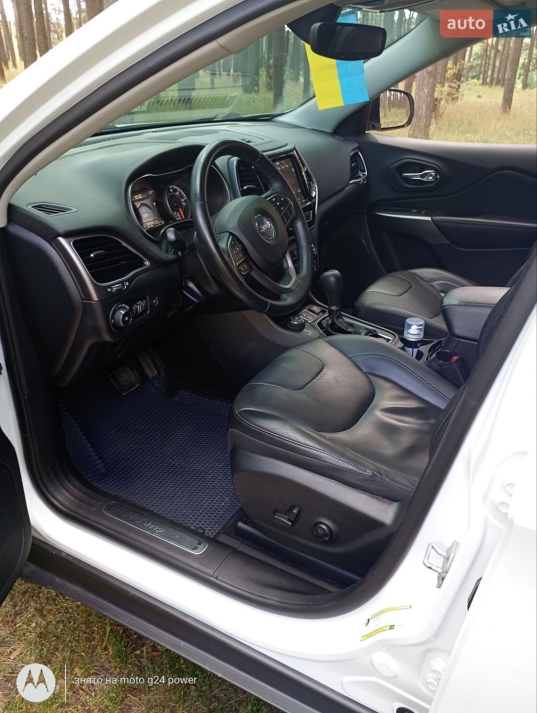 Jeep Cherokee 2019 VIN 1C4PJMDX9KD390960 фото оголошення 5 з 7
