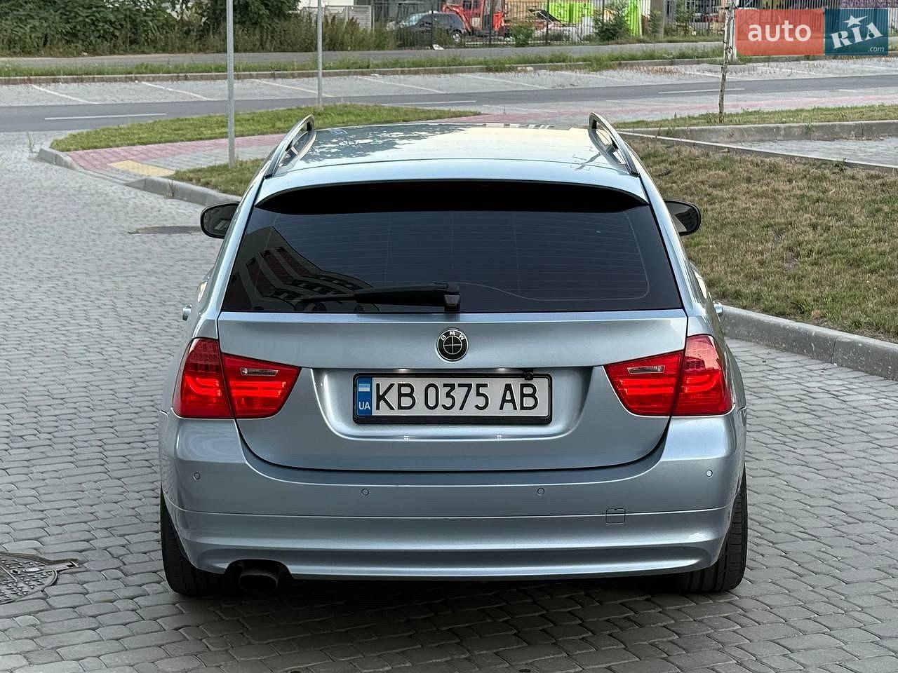 BMW 3 Series 2009 VIN WBAUX11020A623564 фото оголошення 12 з 25