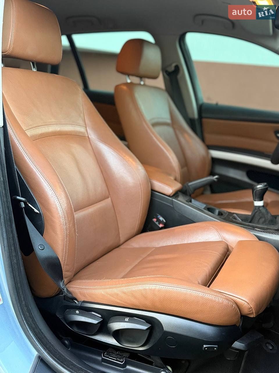 BMW 3 Series 2009 VIN WBAUX11020A623564 фото оголошення 18 з 25