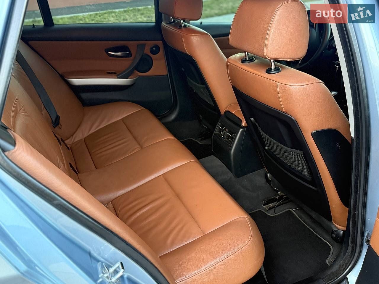 BMW 3 Series 2009 VIN WBAUX11020A623564 фото оголошення 16 з 25