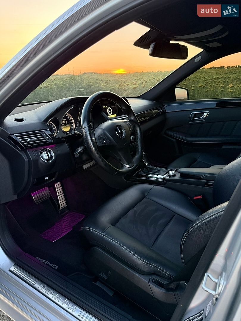 Mercedes-Benz E-Class 2011 VIN WDD2120051A487577 фото оголошення 10 з 20