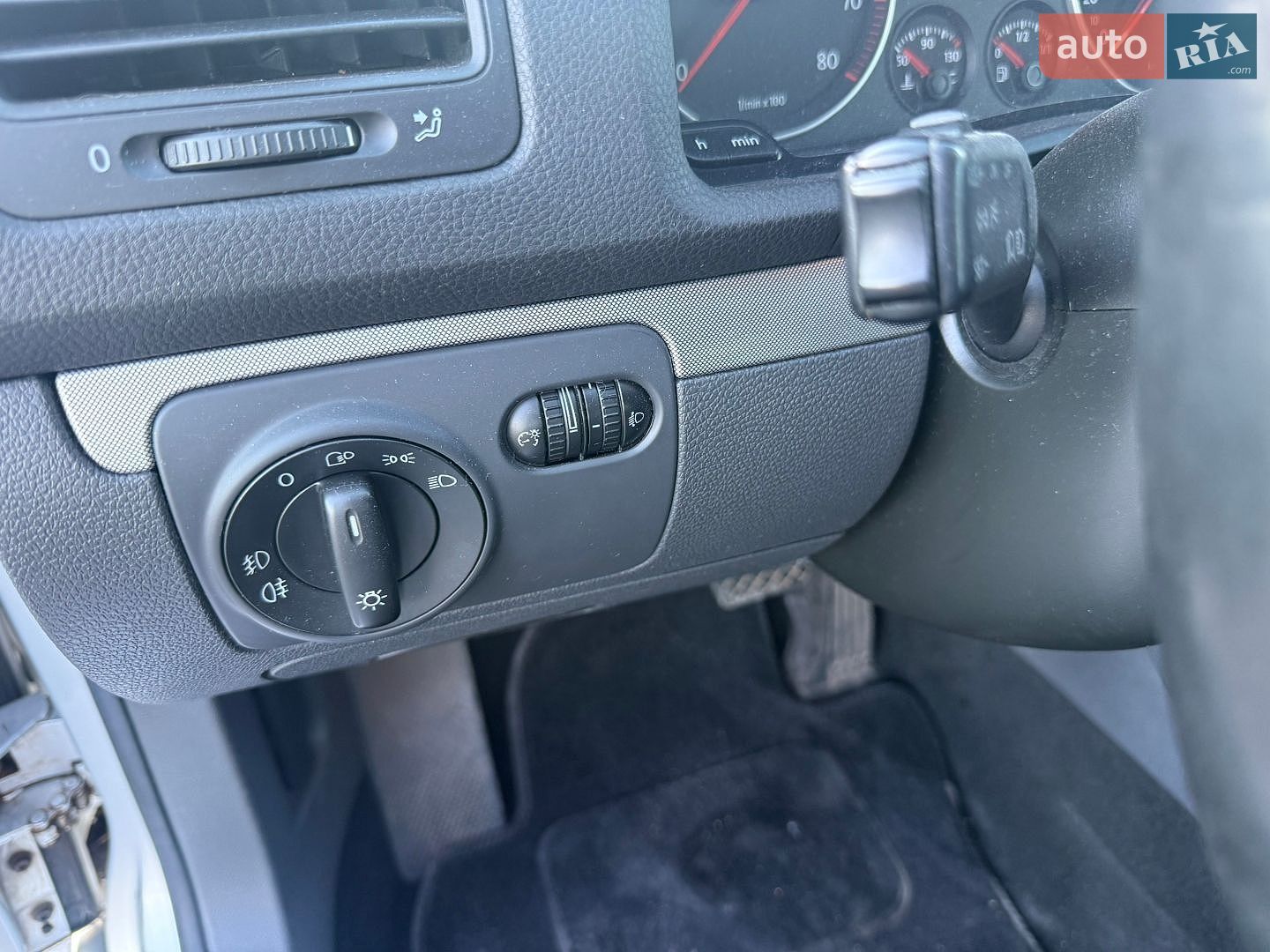 Volkswagen Golf 2007 VIN WVWZZZ1KZ7W232663 фото оголошення 25 з 35