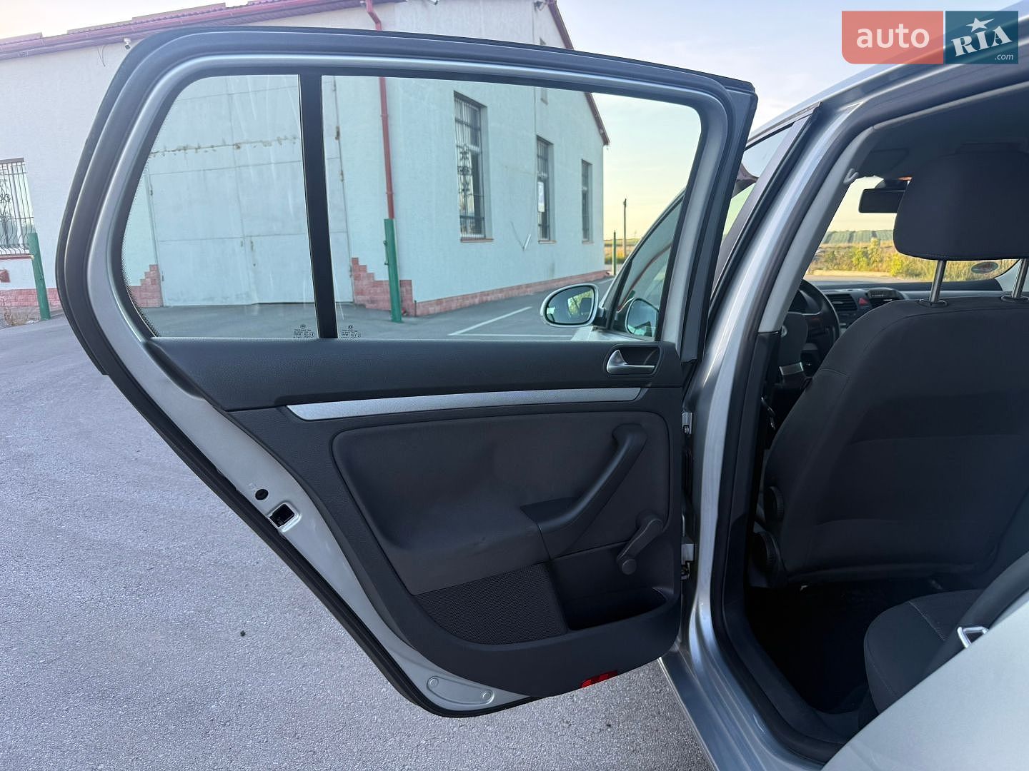 Volkswagen Golf 2007 VIN WVWZZZ1KZ7W232663 фото оголошення 28 з 35