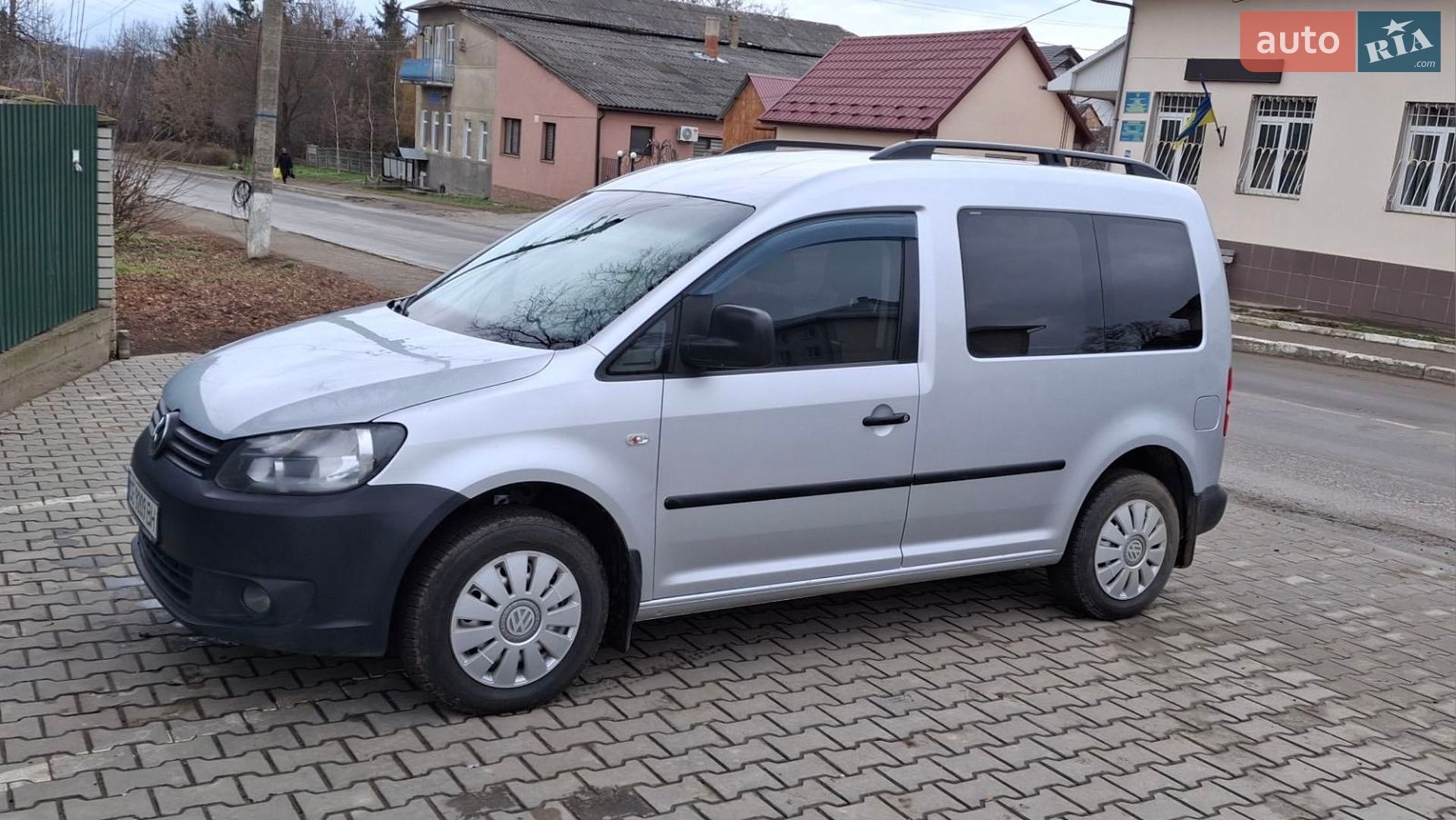 Volkswagen Caddy 2011 VIN WV1ZZZ2KZCX011382 фото оголошення 2 з 10