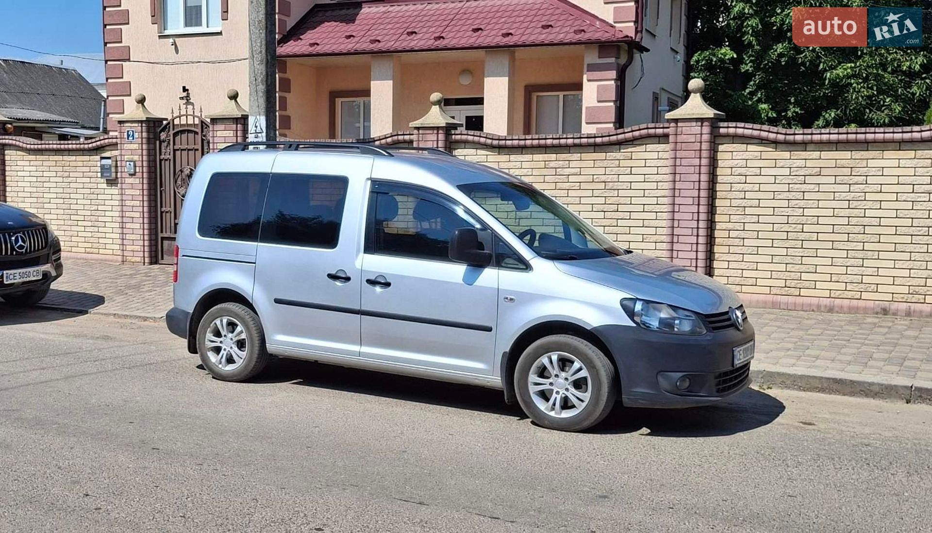Volkswagen Caddy 2011 VIN WV1ZZZ2KZCX011382 фото оголошення 2 з 8