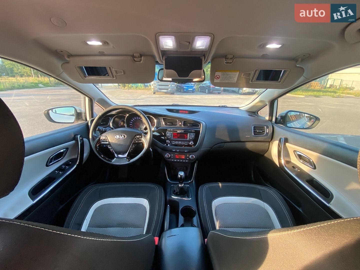 Kia Ceed 2013 VIN U5YHN512ADL054687 фото оголошення 16 з 24