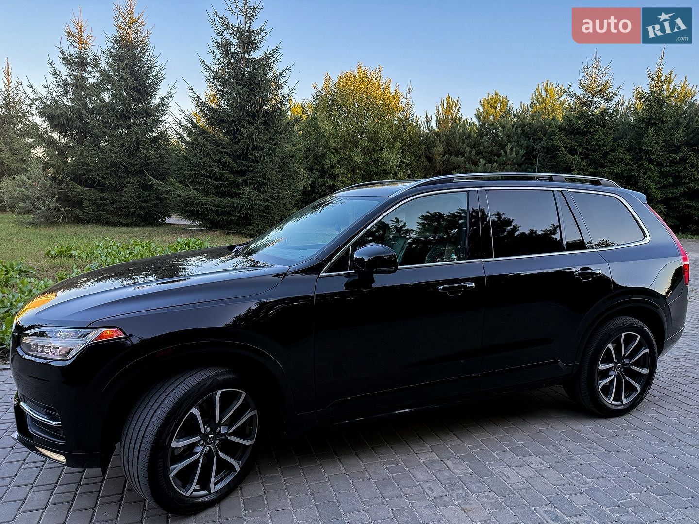 Volvo XC90 2017 VIN YV4102XK6J1218508 фото оголошення 8 з 28
