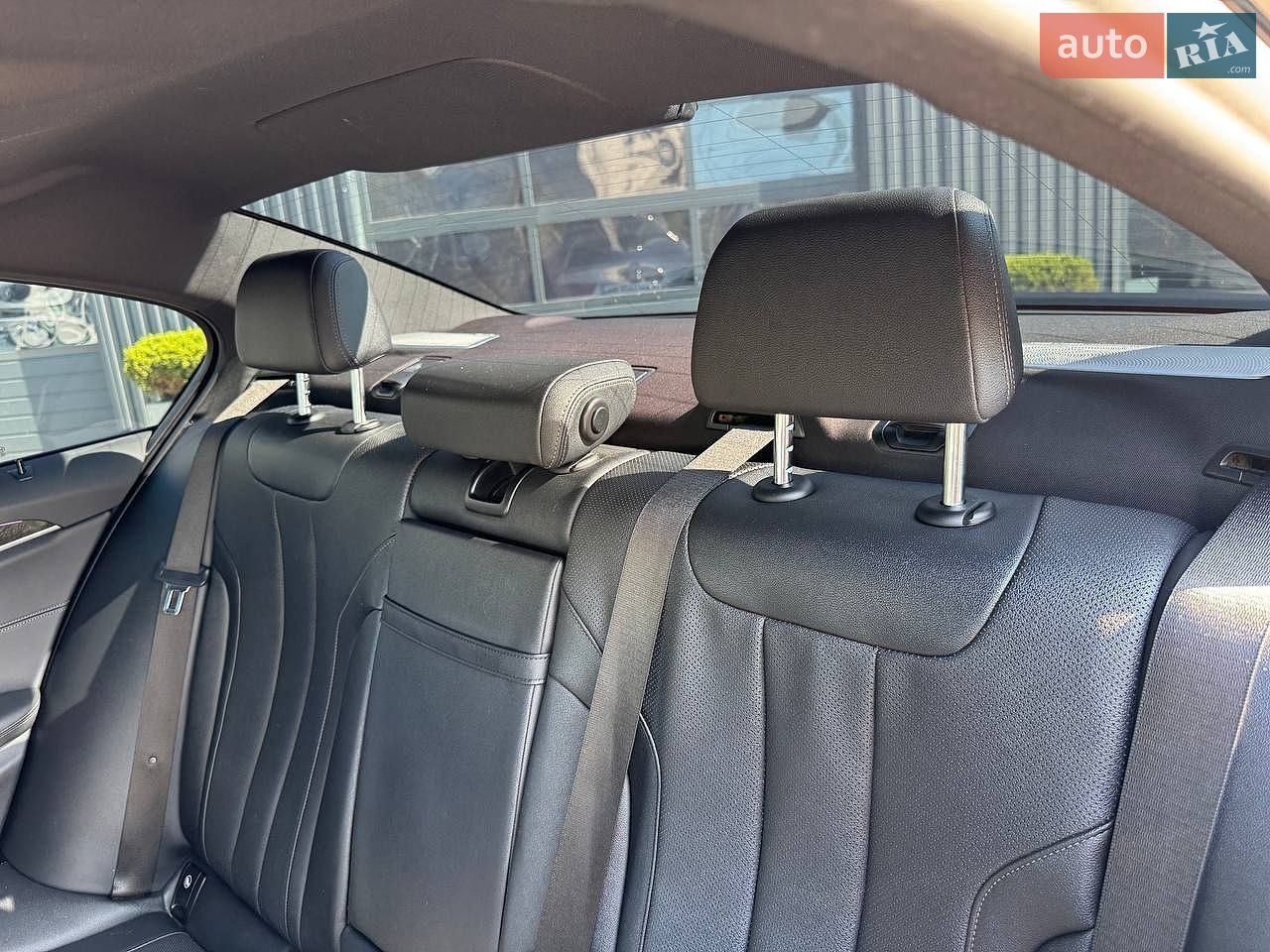 BMW 5 Series 2022 VIN WBA53BH05NWX48273 фото оголошення 29 з 31
