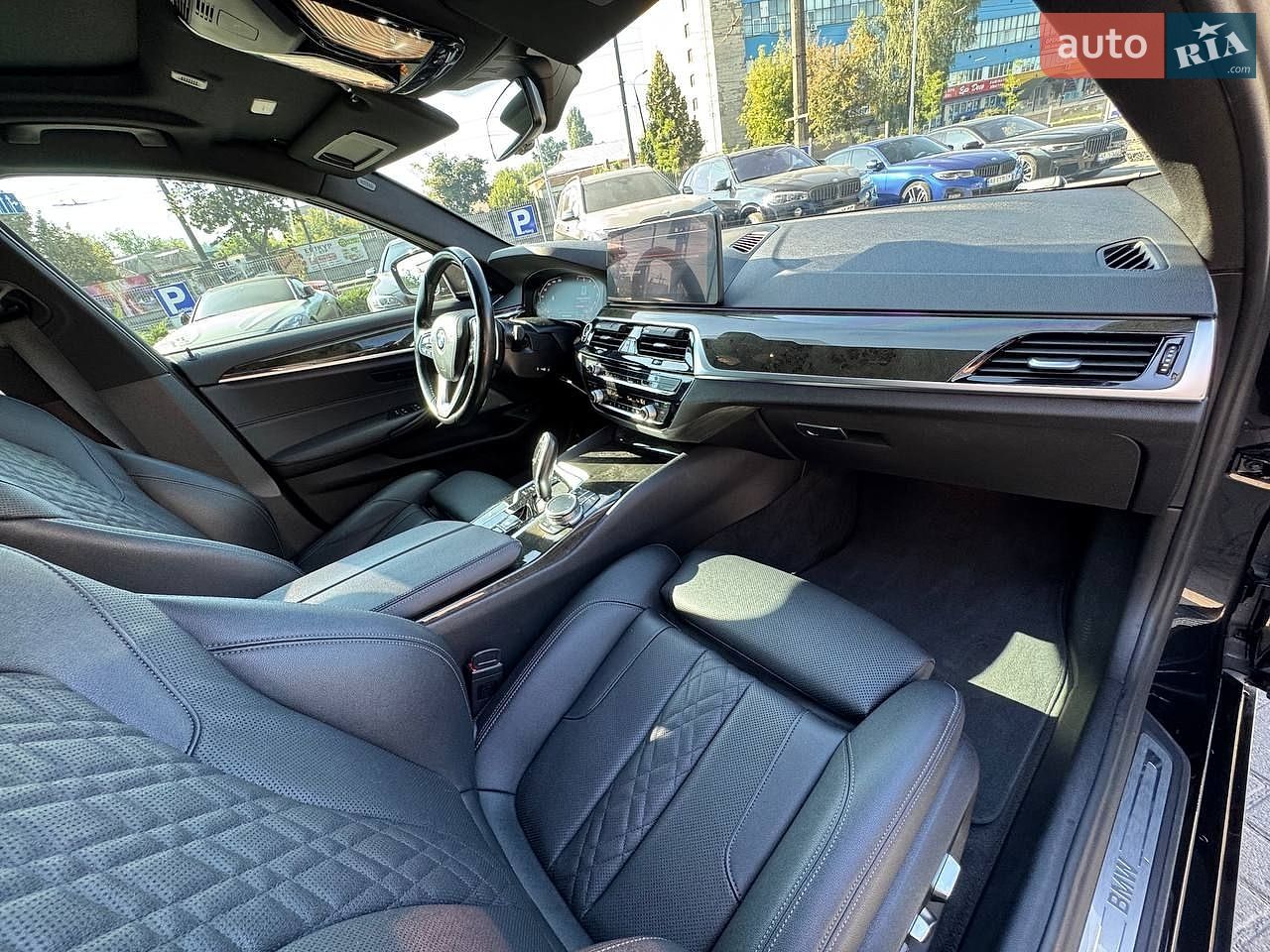 BMW 5 Series 2022 VIN WBA53BH05NWX48273 фото оголошення 26 з 31