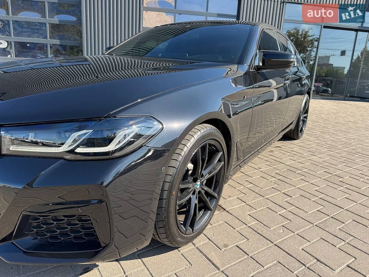 BMW 5 Series 2022 VIN WBA53BH05NWX48273 фото оголошення 5 з 31