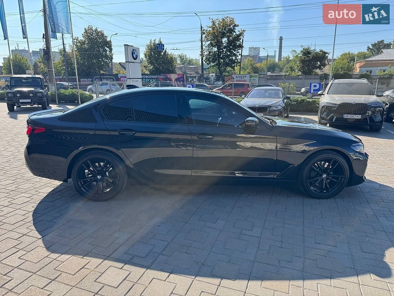 BMW 5 Series 2022 VIN WBA53BH05NWX48273 фото оголошення 10 з 31