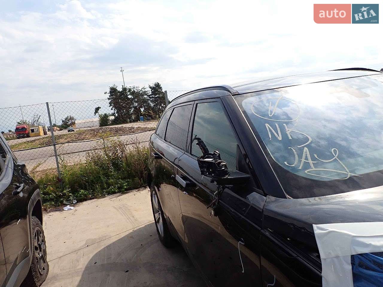 Land Rover Range Rover Velar 2018 VIN SALYB2RNXJA752770 фото оголошення 17 з 44