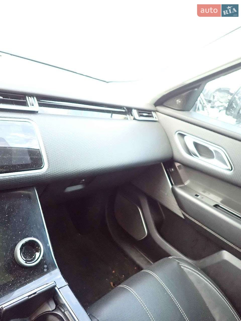 Land Rover Range Rover Velar 2018 VIN SALYB2RNXJA752770 фото оголошення 28 з 44