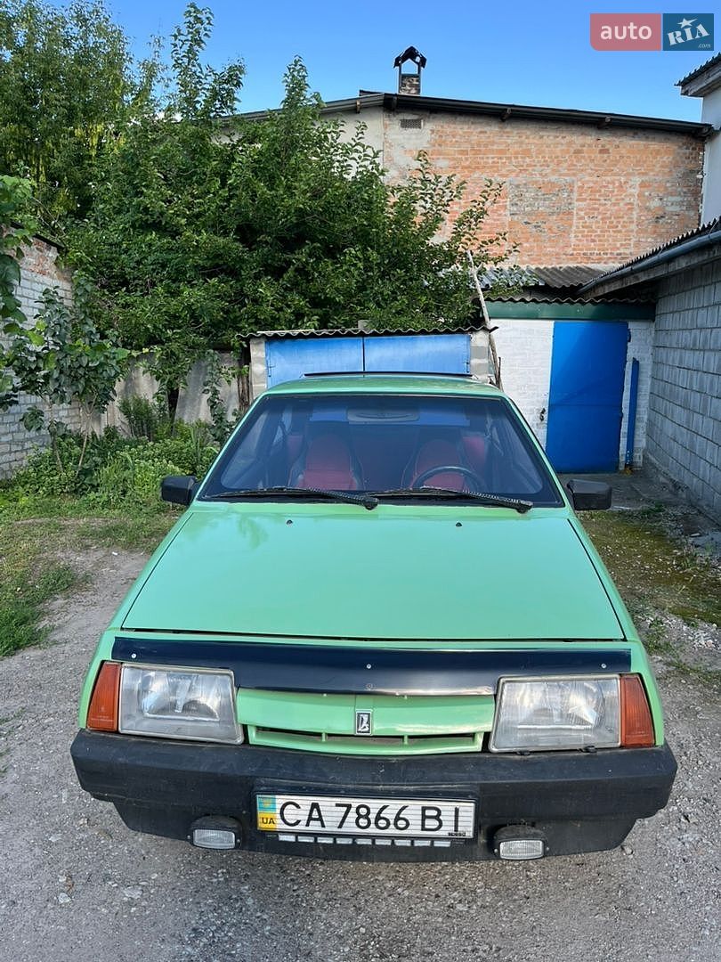 ВАЗ / Lada 2108 1986 VIN XTA210800G0017145 фото оголошення 4 з 28