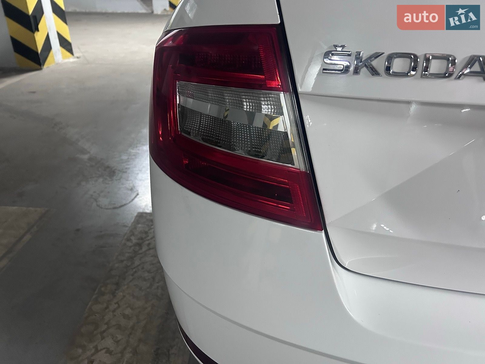 Skoda Octavia 2017 VIN TMBAC2NE2JB007694 фото оголошення 13 з 29