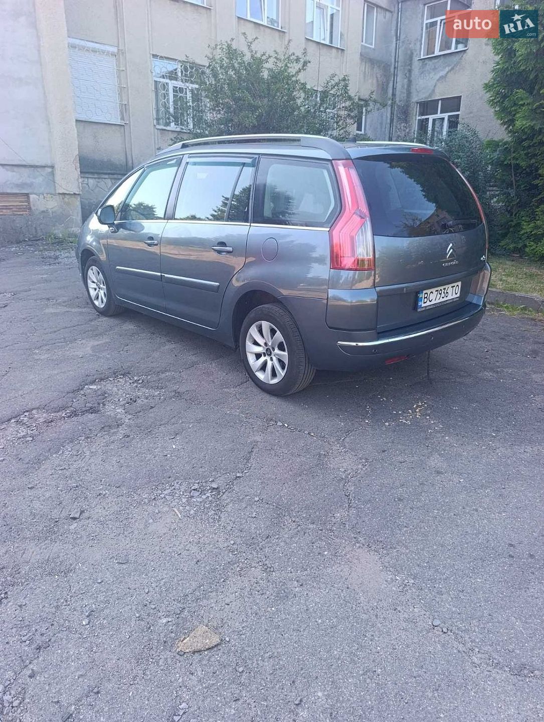 Citroen Grand C4 Picasso 2012 VIN VF7UA9HR8CJ611470 фото оголошення 28 з 43