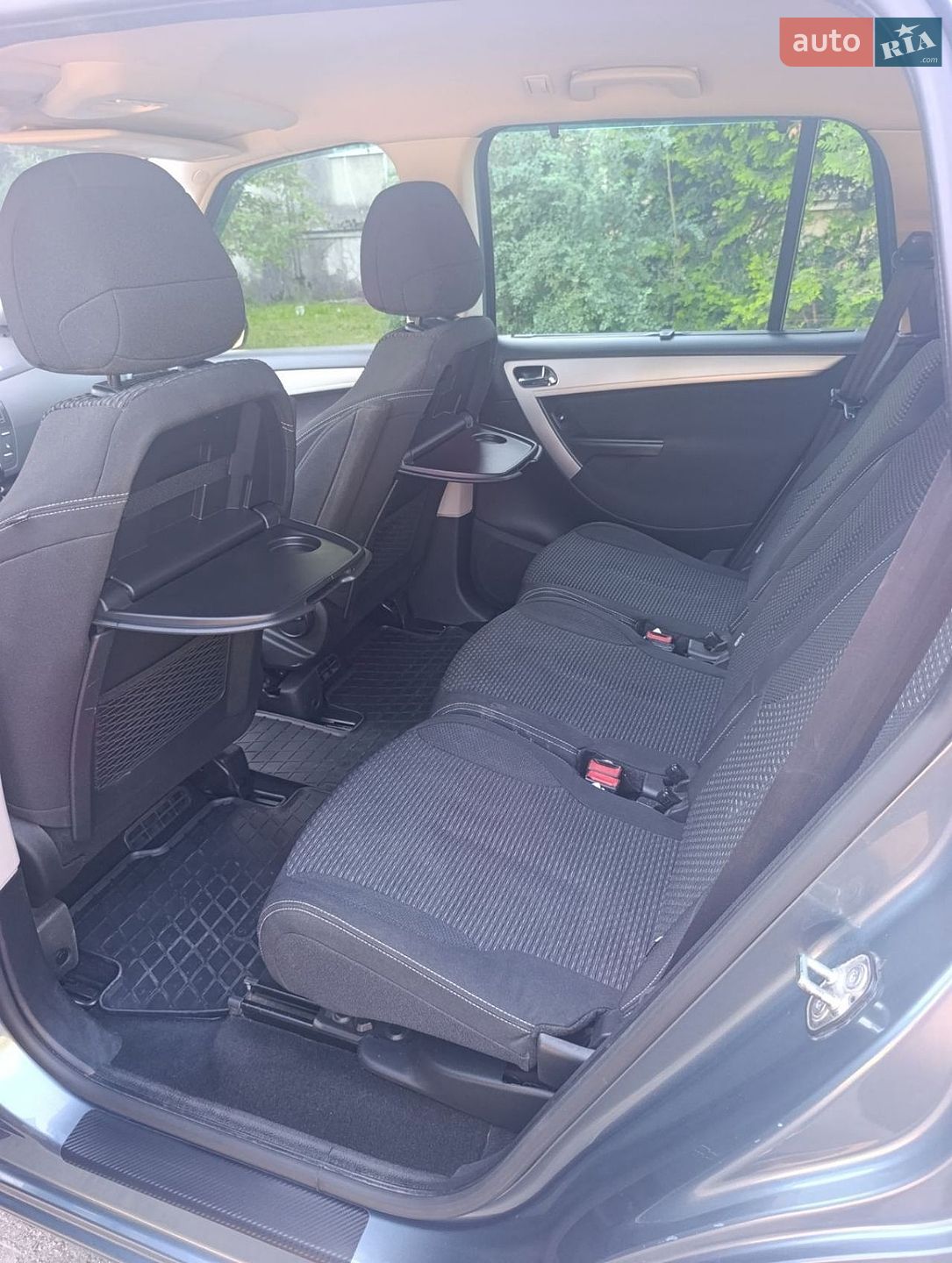 Citroen Grand C4 Picasso 2012 VIN VF7UA9HR8CJ611470 фото оголошення 36 з 43