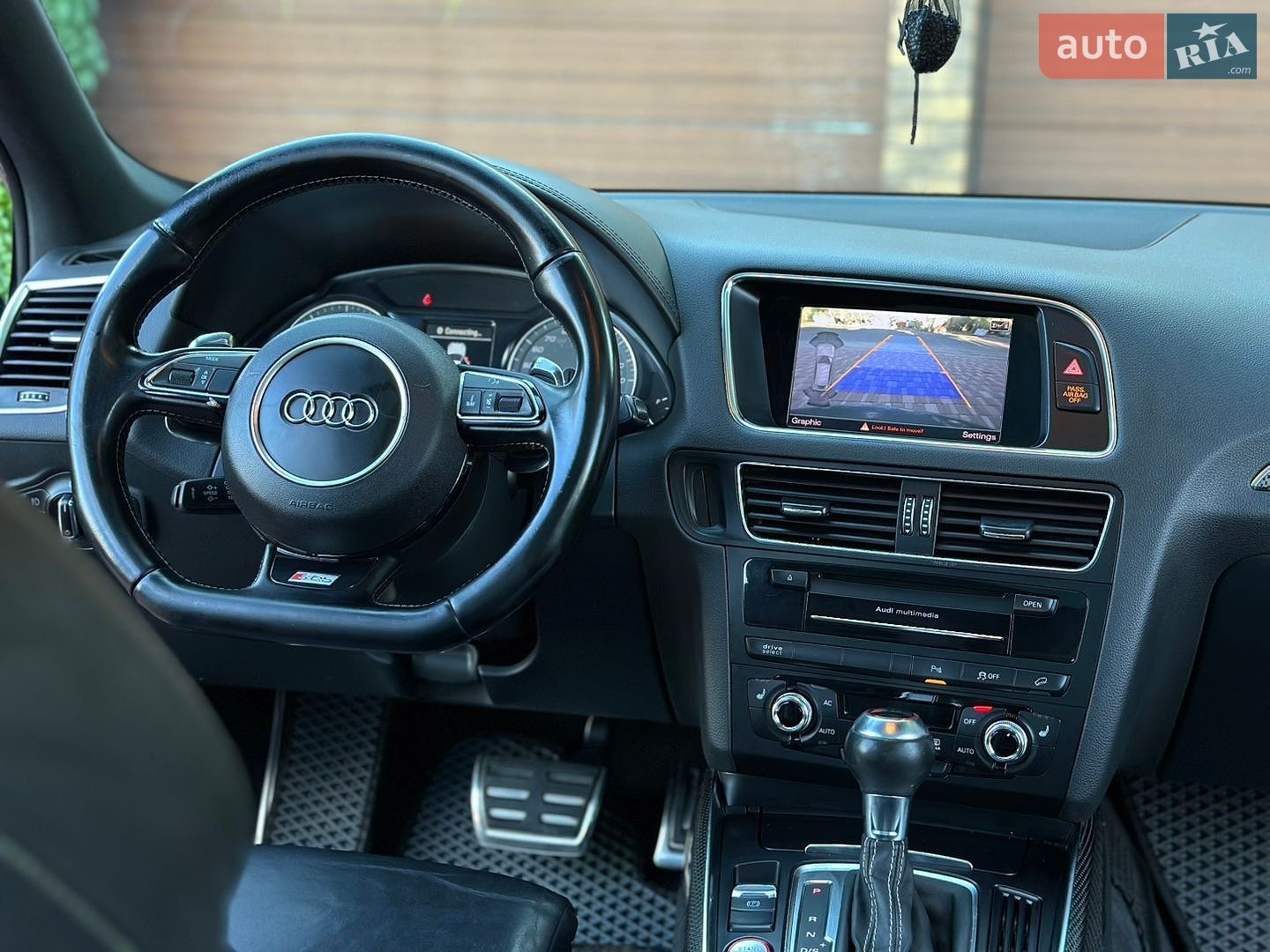 Audi SQ5 2013 VIN WA1CGAFP4EA024025 фото оголошення 10 з 16