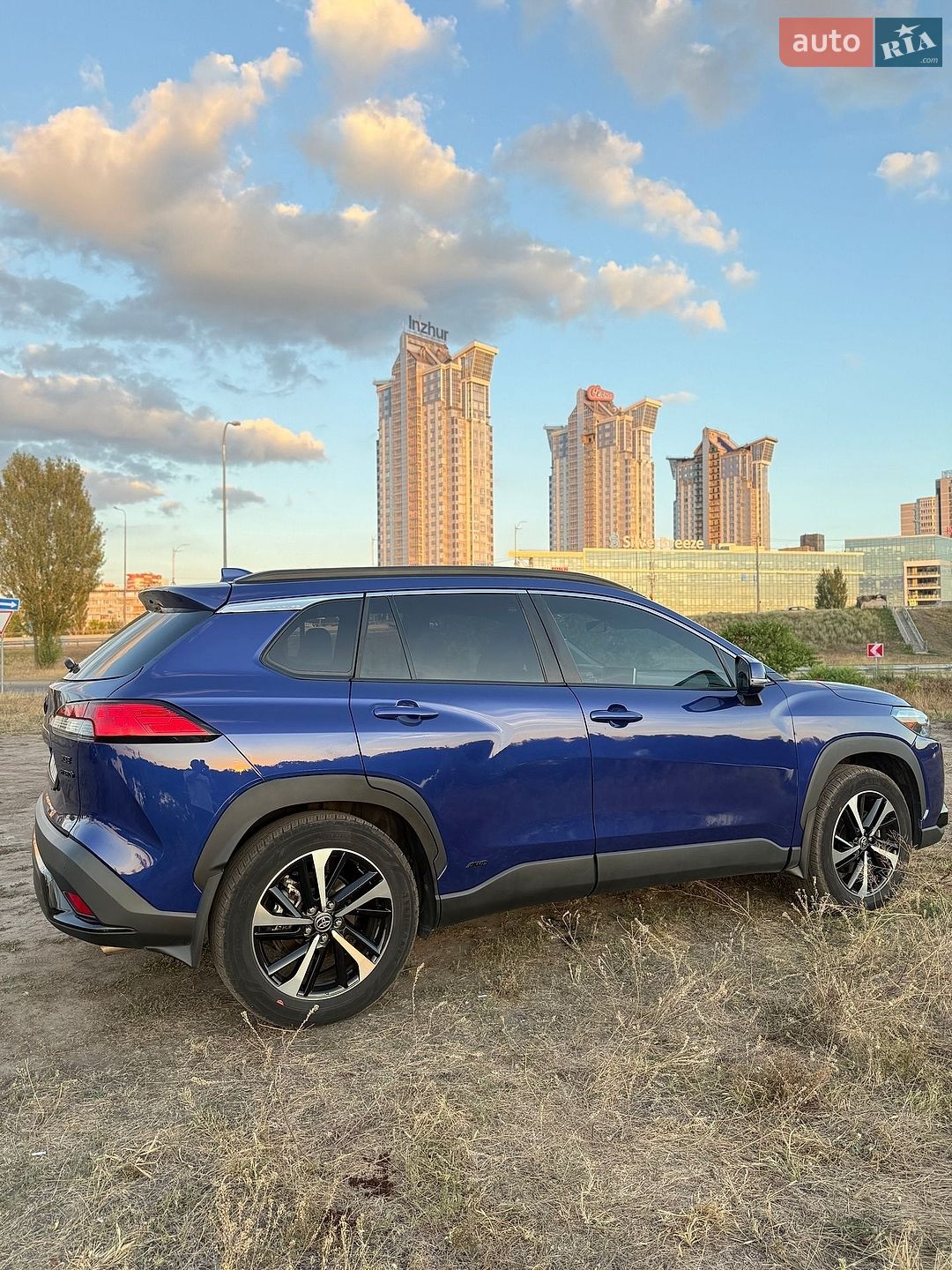 Toyota Corolla Cross 2023 VIN 7MUFBABG6PV014602 фото оголошення 6 з 29