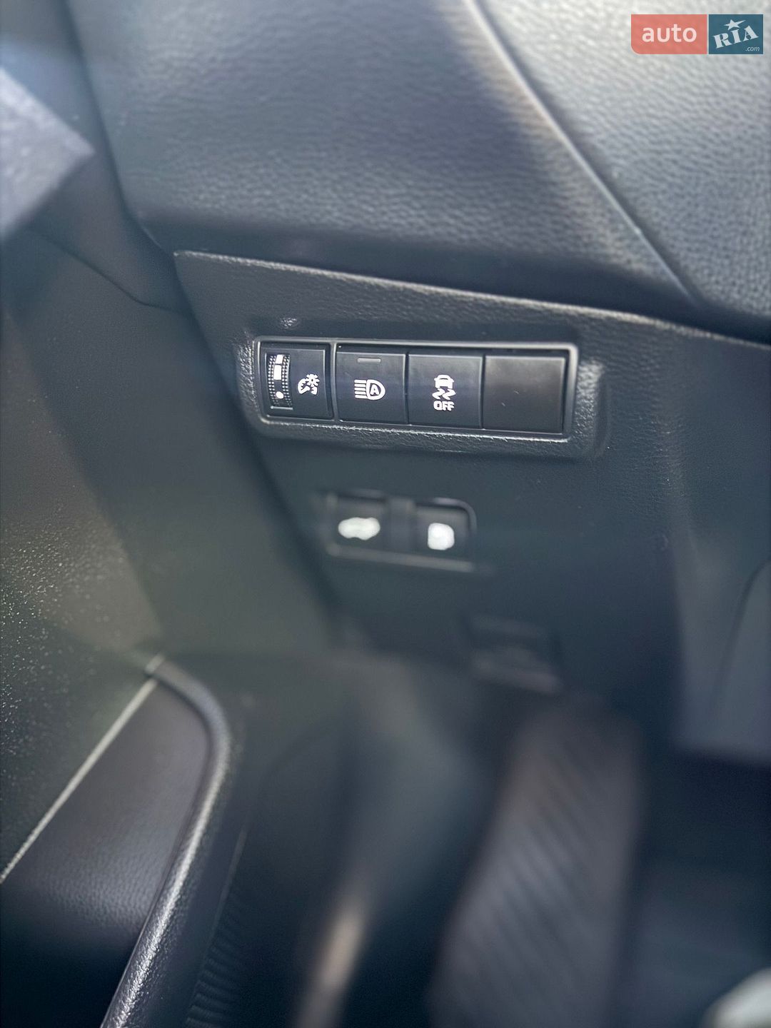 Toyota Corolla Cross 2023 VIN 7MUFBABG6PV014602 фото оголошення 20 з 29