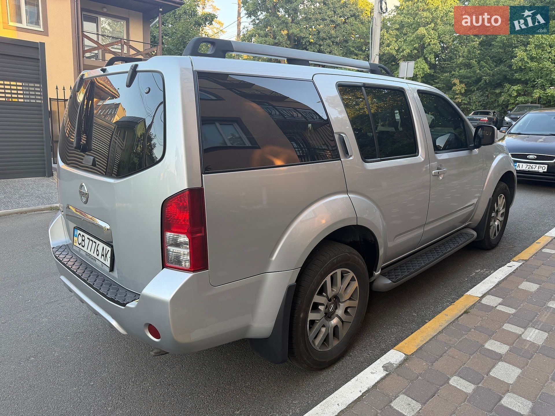 Nissan Pathfinder 2011 VIN VSKJVWR51U0427842 фото оголошення 4 з 42