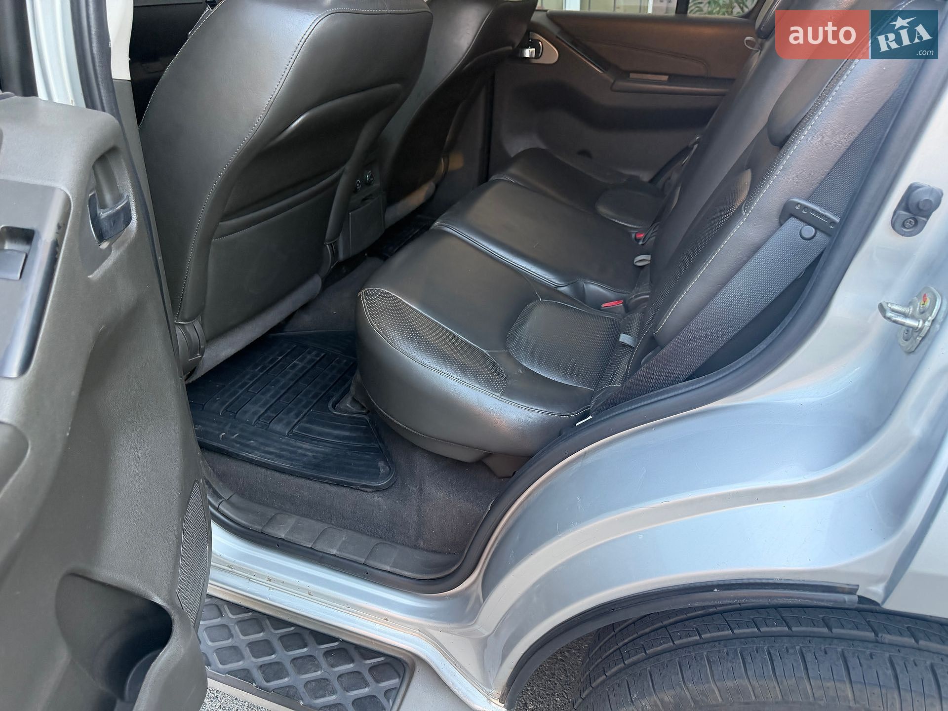 Nissan Pathfinder 2011 VIN VSKJVWR51U0427842 фото оголошення 42 з 49
