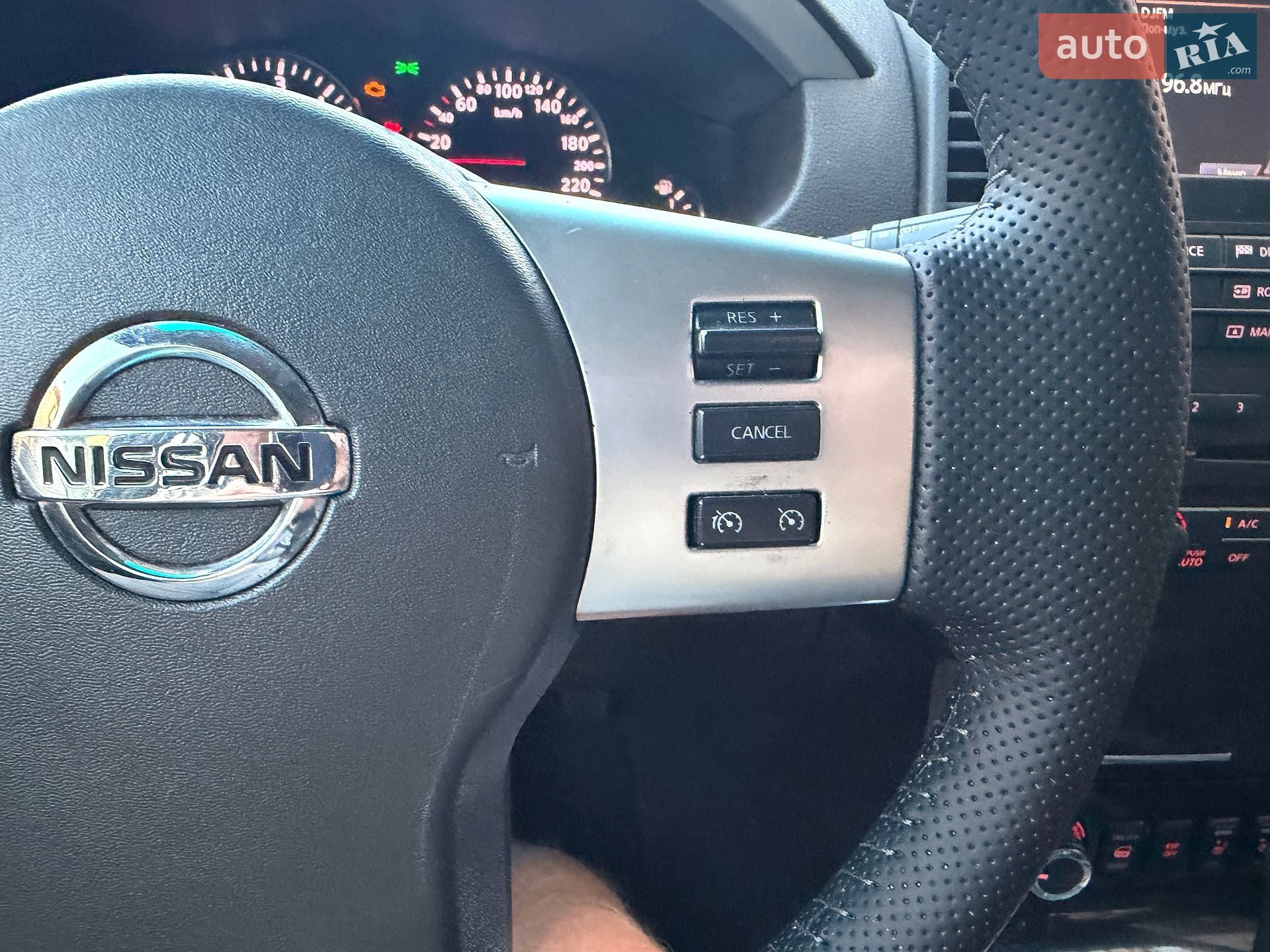 Nissan Pathfinder 2011 VIN VSKJVWR51U0427842 фото оголошення 11 з 49