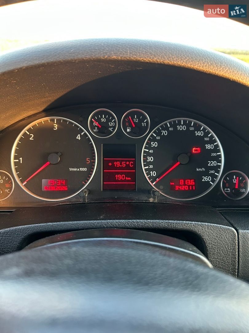 Audi A6 2001 VIN WAUZZZ4BZ2N002136 фото оголошення 36 з 41