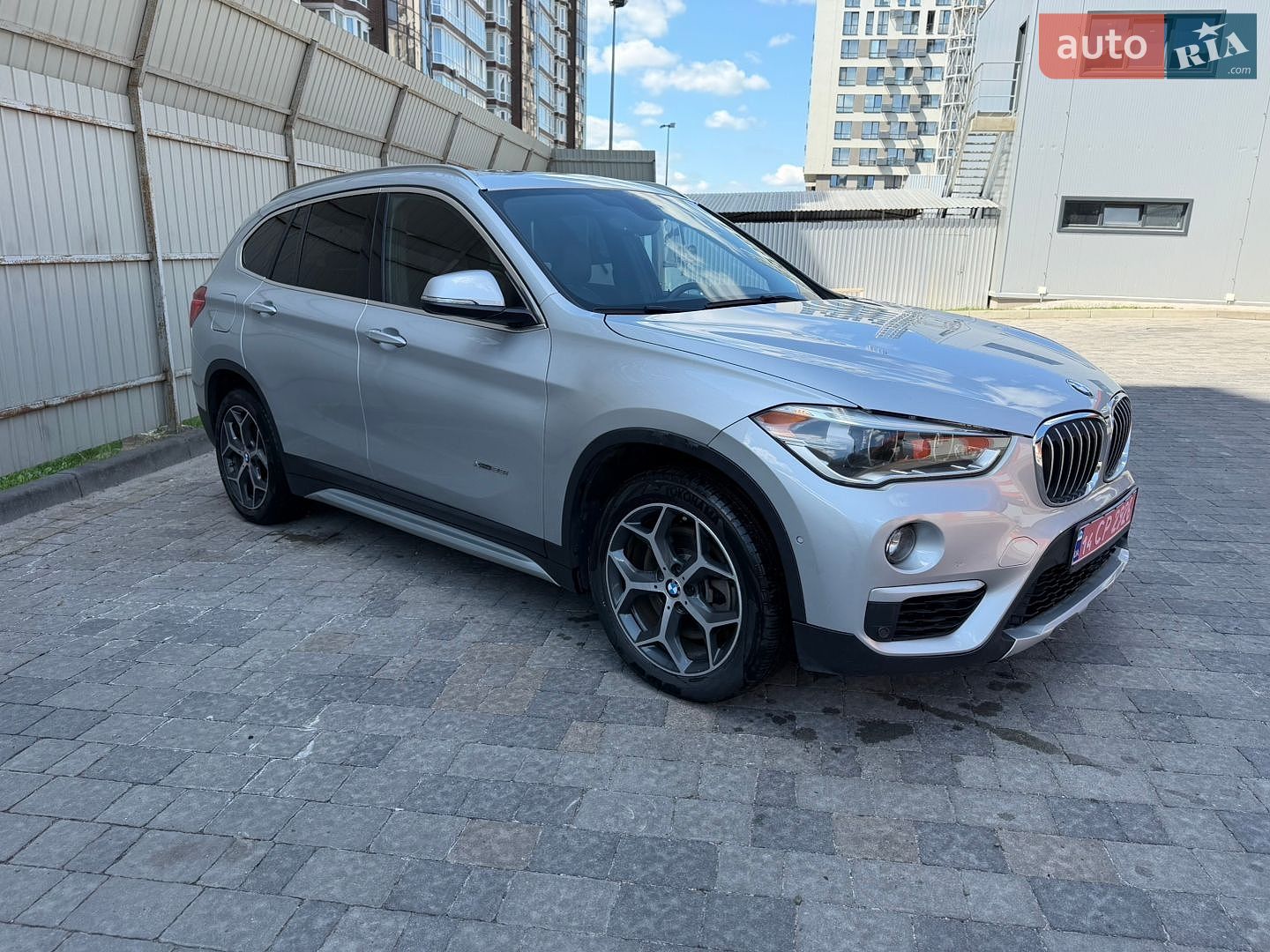 BMW X1 2016 VIN WBXHT3C34H5F78950 фото оголошення 4 з 24