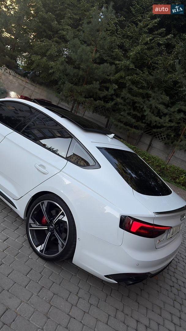 Audi RS5 2018 VIN WUABWCF54KA901075 фото оголошення 8 з 27