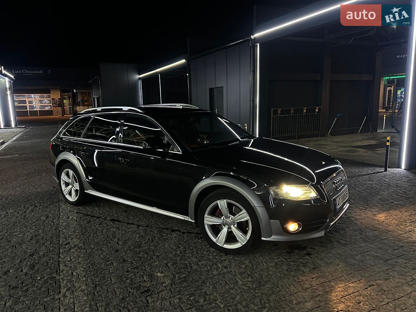 Audi A4 Allroad 2010 VIN WAUZZZ8KXBA039695 фото оголошення 10 з 13