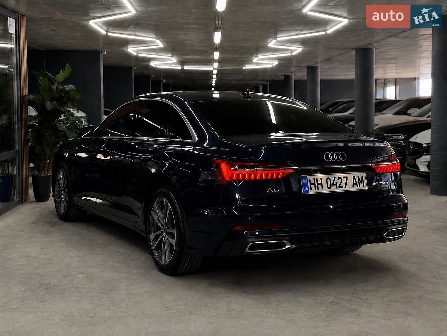 Audi A6 2020 VIN WAUZZZF23LN071448 фото оголошення 12 з 13