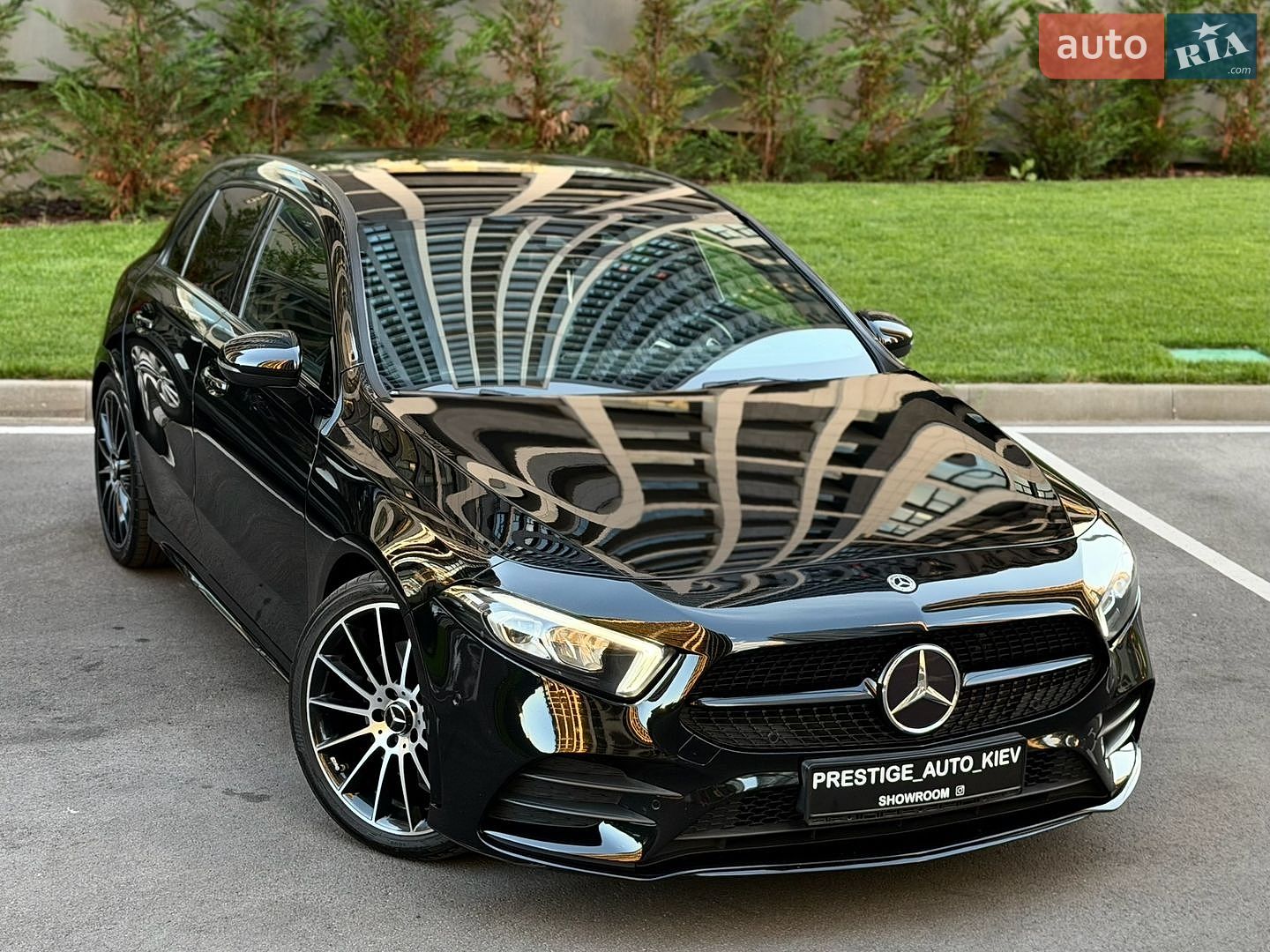 Mercedes-Benz A-Class 2021 VIN W1K1770861J296985 фото оголошення 2 з 62