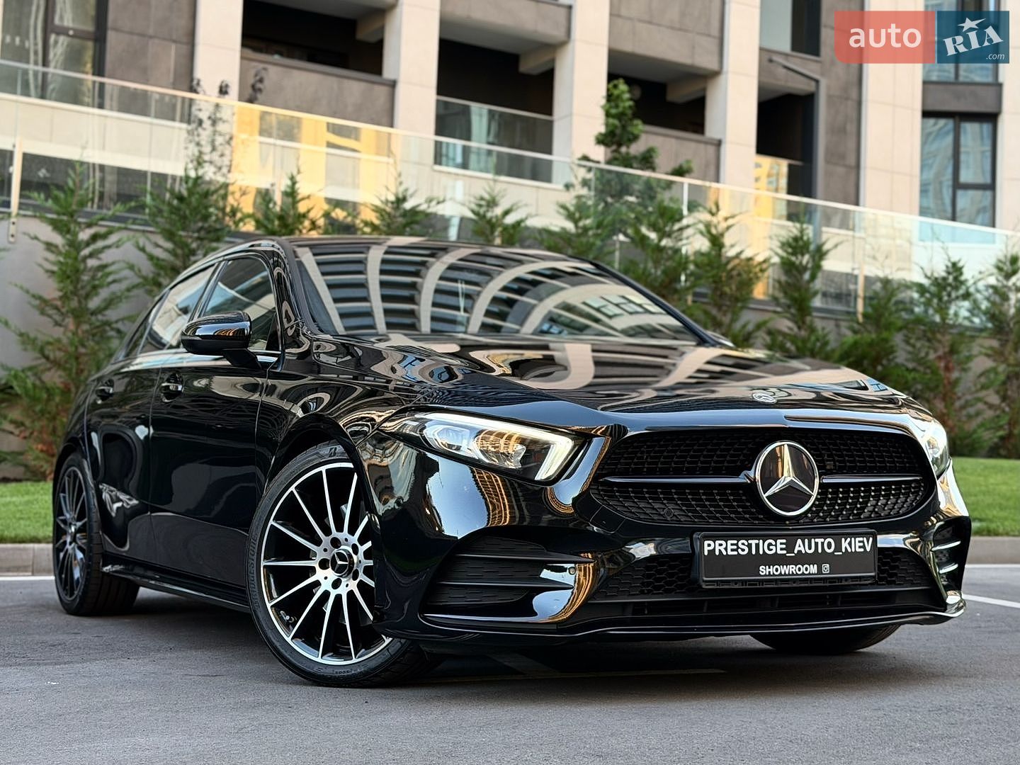 Mercedes-Benz A-Class 2021 VIN W1K1770861J296985 фото оголошення 3 з 62