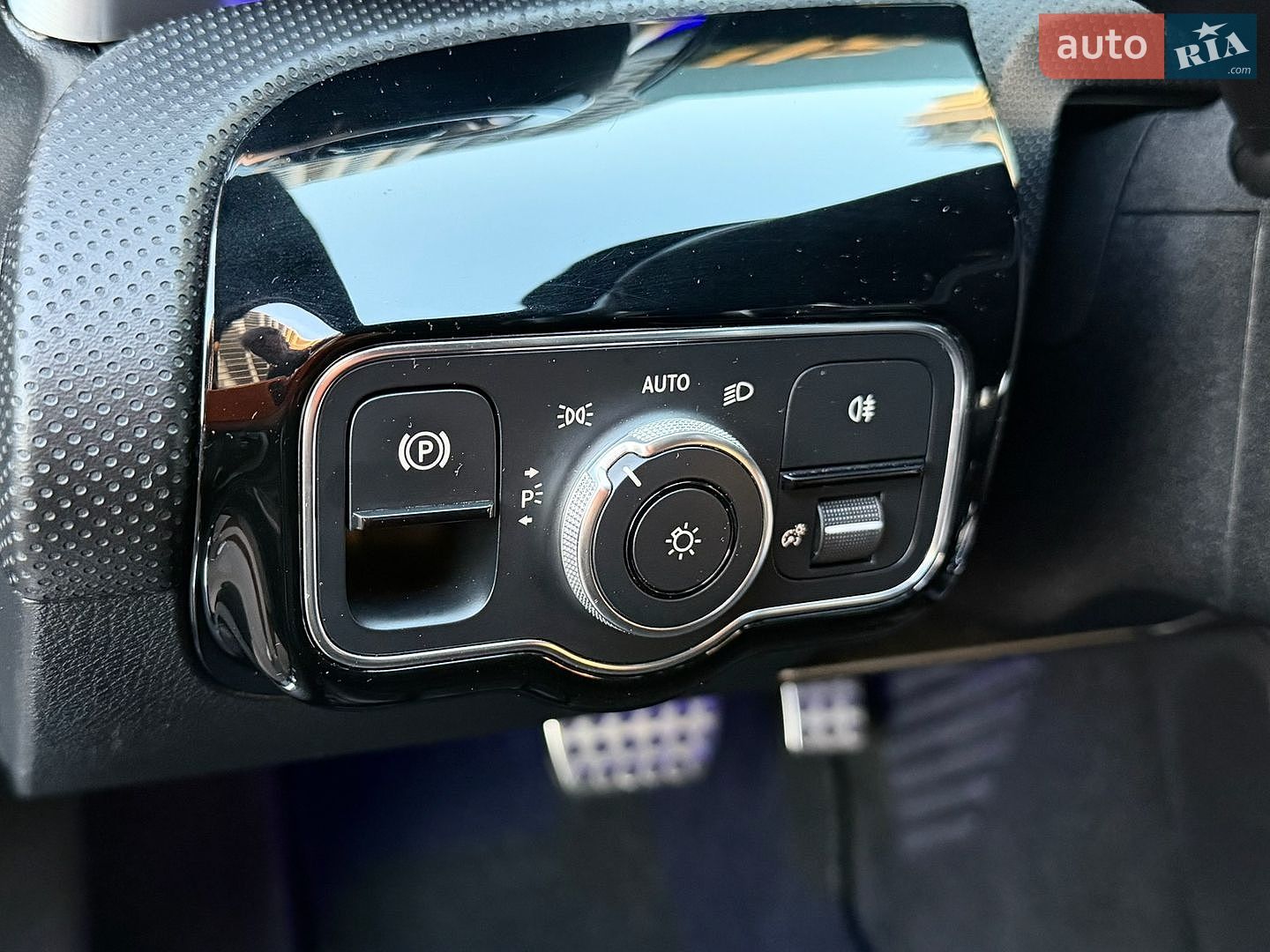 Mercedes-Benz A-Class 2021 VIN W1K1770861J296985 фото оголошення 27 з 62