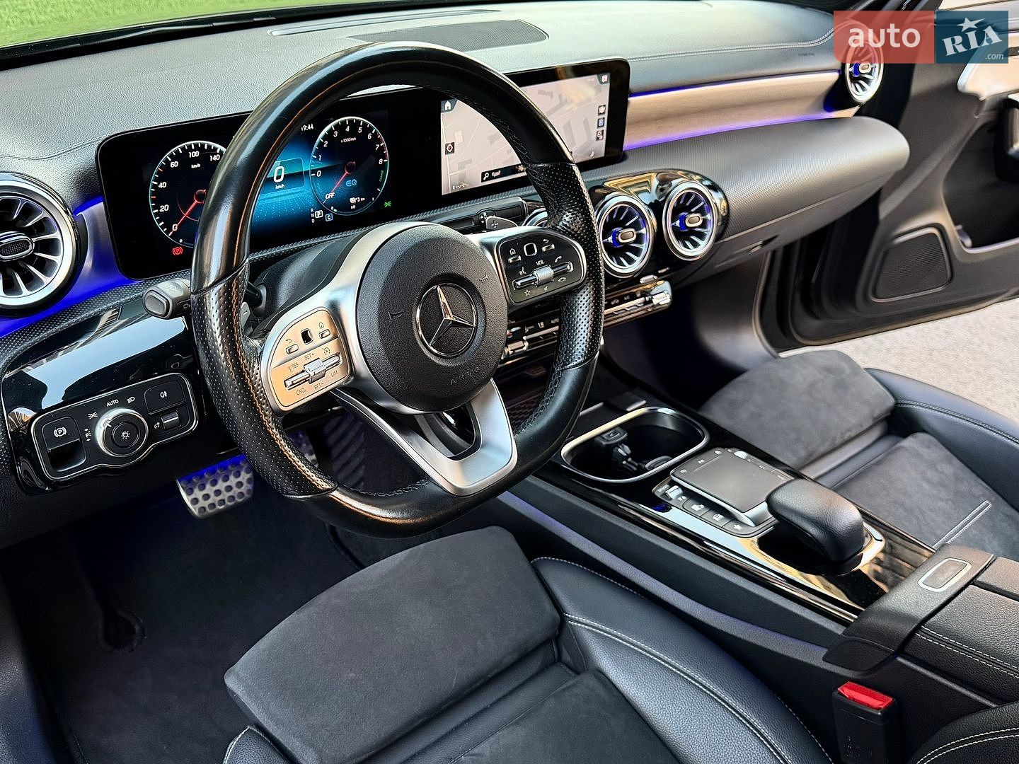 Mercedes-Benz A-Class 2021 VIN W1K1770861J296985 фото оголошення 26 з 62