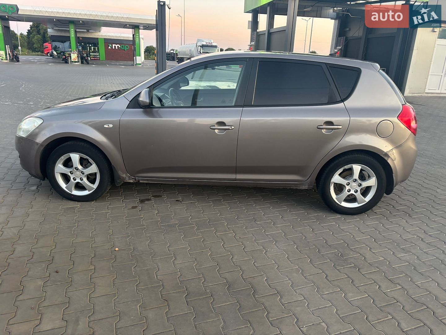 Kia Ceed 2008 VIN U5YFF24428L097858 фото оголошення 3 з 16