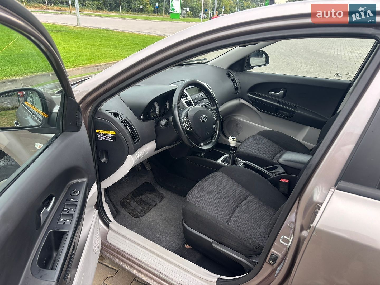 Kia Ceed 2008 VIN U5YFF24428L097858 фото оголошення 9 з 16