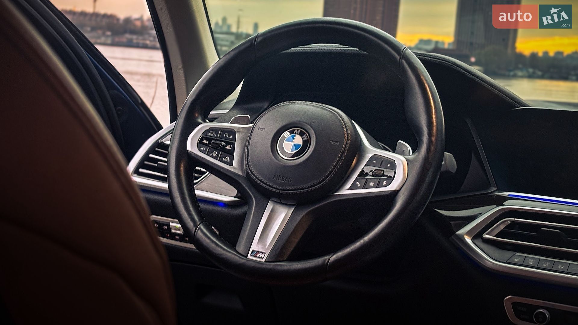 BMW X7 2019 VIN 5UXCW2C54KL089909 фото оголошення 14 з 34