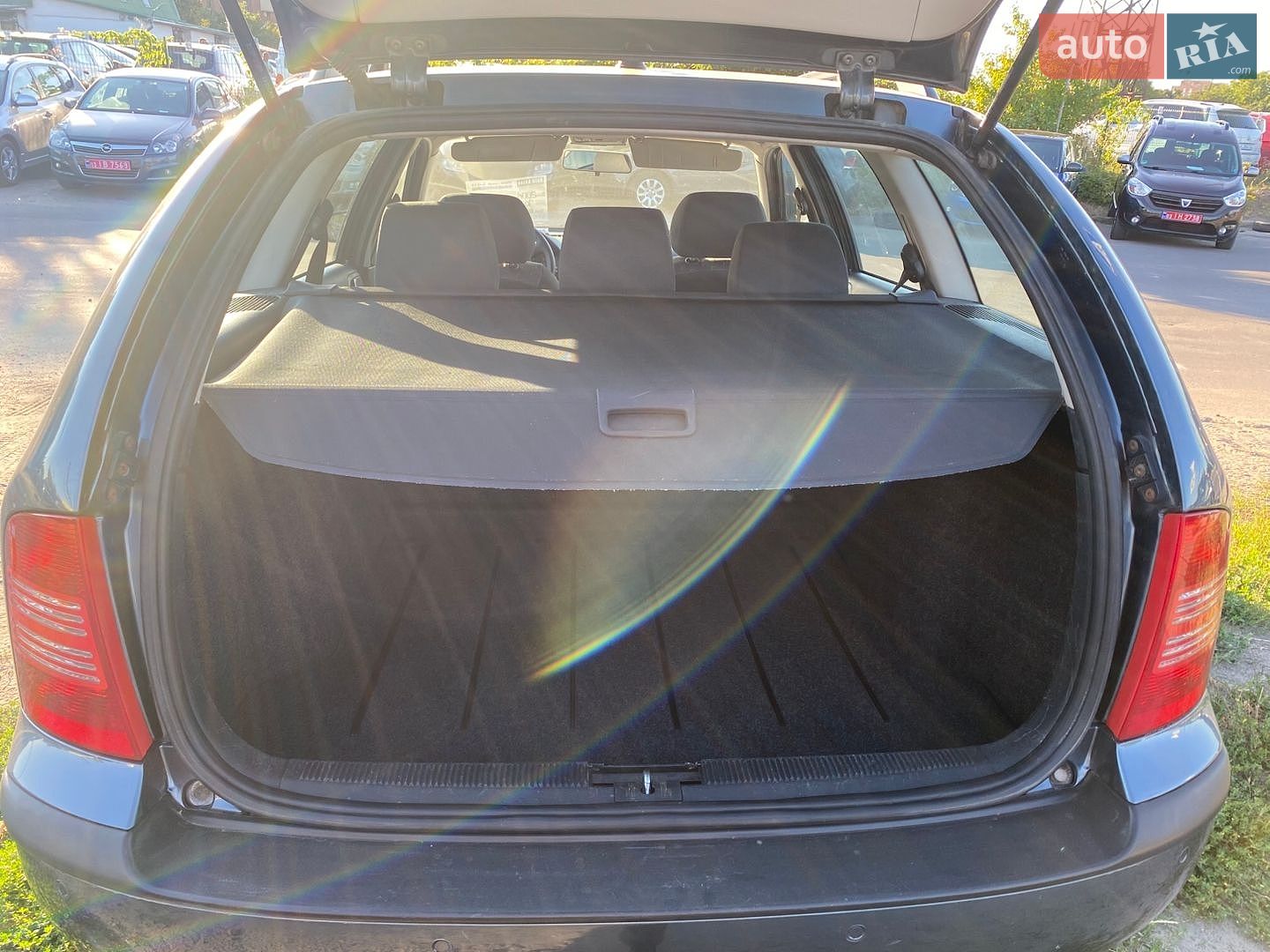 Skoda Octavia 2006 VIN TMBJX41U268881206 фото оголошення 2 з 6