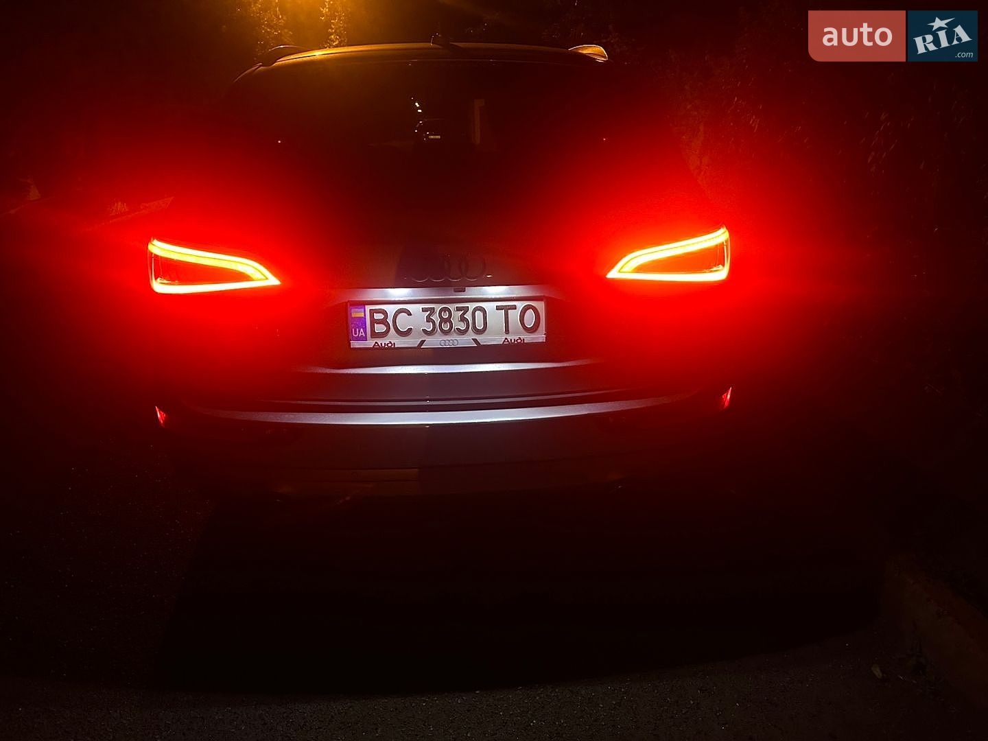 Audi Q5 2015 VIN WA1VMBFP1FA111714 фото оголошення 23 з 48