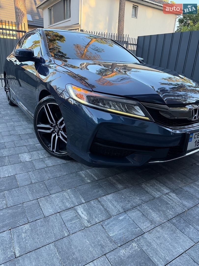 Honda Accord 2016 VIN 1HGCT2B0XGA003541 фото оголошення 7 з 50