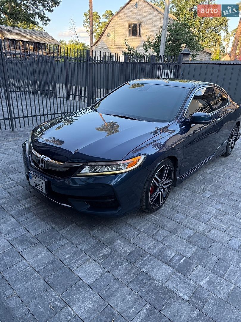 Honda Accord 2016 VIN 1HGCT2B0XGA003541 фото оголошення 9 з 48