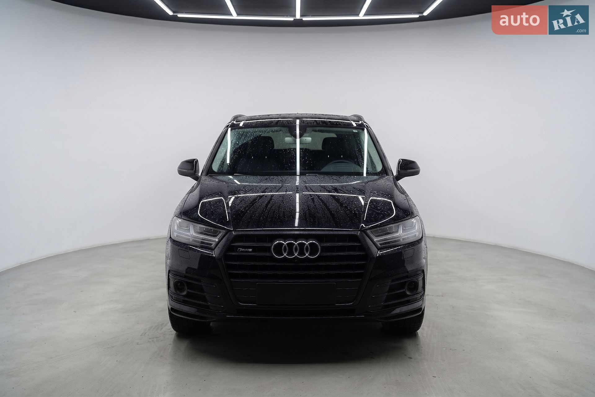 Audi Q7 2017 VIN WA1VAAF73HD000313 фото оголошення 2 з 44